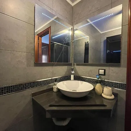 Apartament En El Medano, Tenerife *
